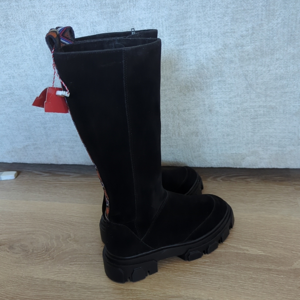 Farm Rio Black Vegan Suede Wedge Chunky Tall Boot Size: 7 US New No Box